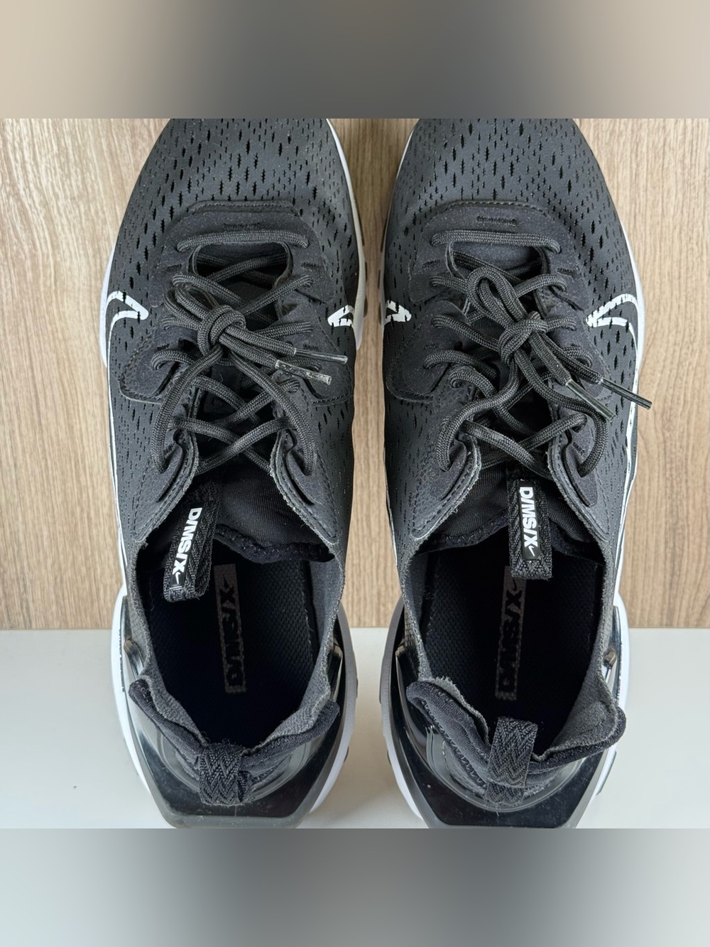 Nike React Vision Black White Running Shoes CD4373-006 Men’s Size 9 - Picture 8 of 9